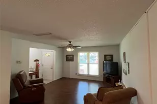 909 Wandering Way Dr, Allen, TX 75002 - Photo 9