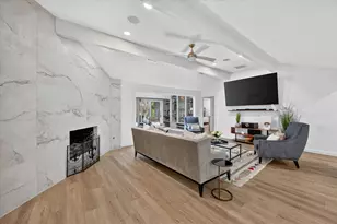 1505 Canyon Oaks Dr, Irving, TX 75061 - Photo 9
