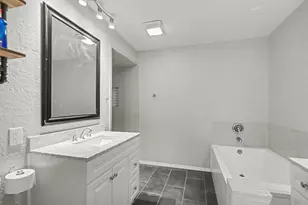 217 Kingswood Rd, Willow Park, TX 76087 - Photo 5