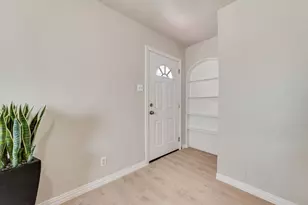 5074 Mayfair St, Fort Worth, TX 76116 - Photo 5