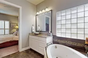8900 Bluestem Dr, Lantana, TX 76226 - Photo 17