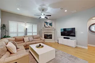 8900 Bluestem Dr, Lantana, TX 76226 - Photo 5