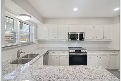 2179 Southern Place #A, Carrollton, TX 75006 - Photo 5