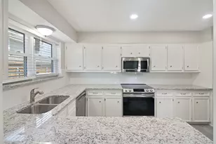 2179 Southern Pl, Carrollton, TX 75006 - Photo 5