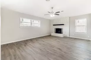 2179 Southern Pl, Carrollton, TX 75006 - Photo 17
