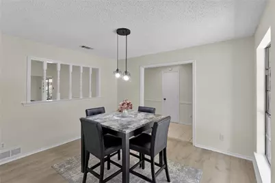335 Hummingbird Lane, Duncanville, TX 75137 - Photo 9