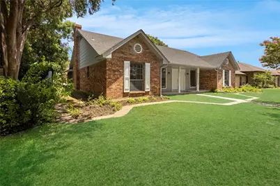 335 Hummingbird Lane, Duncanville, TX 75137 - Photo 3