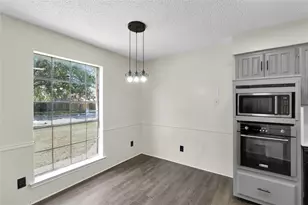 335 Hummingbird Ln, Duncanville, TX 75137 - Photo 11