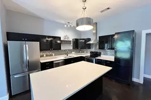 1813 S Ervay St, Dallas, TX 75215 - Photo 11
