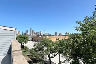 1813 S Ervay St, Dallas, TX 75215 - Photo 27