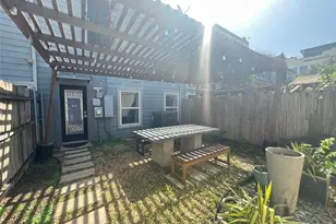 1813 S Ervay St, Dallas, TX 75215 - Photo 3