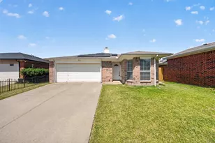 6206 Tidewater Dr, Arlington, TX 76018 - Photo 1