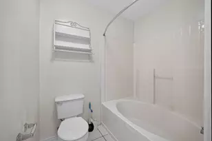 6206 Tidewater Dr, Arlington, TX 76018 - Photo 13
