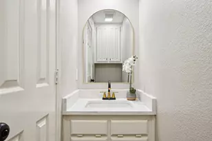 6006 Millwood Dr, Arlington, TX 76016 - Photo 27