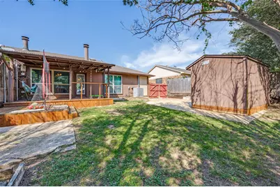 109 Hickory Springs Drive, Euless, TX 76039 - Photo 25