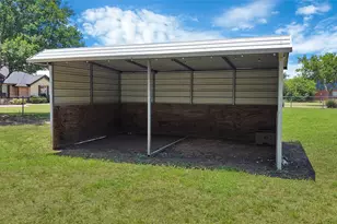 411 N Oak Branch Rd, Waxahachie, TX 75167 - Photo 35