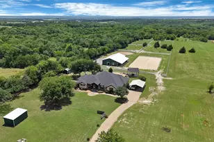 411 N Oak Branch Rd, Waxahachie, TX 75167 - Photo 37