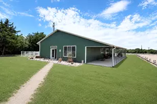 411 N Oak Branch Rd, Waxahachie, TX 75167 - Photo 7
