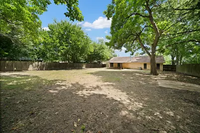 209 Magnolia, Chandler, TX 75758 - Photo 15