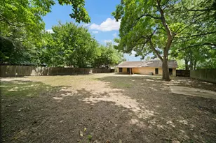 209 Magnolia, Chandler, TX 75758 - Photo 15