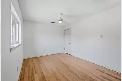 2008 Rochelle Lane, Carrollton, TX 75007 - Photo 21