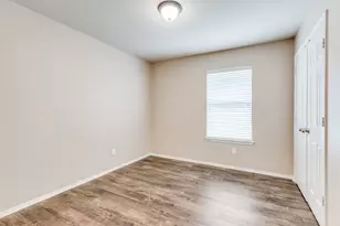 2417 Grand Rapids Dr, Fort Worth, TX 76177 - Photo 9