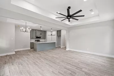 201 E Freeman Street, Ennis, TX 75119 - Photo 3
