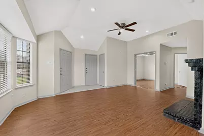1700 Wheatfield Drive, Mesquite, TX 75149 - Photo 5