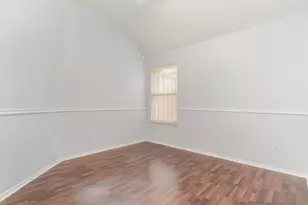 5548 Norris Dr, The Colony, TX 75056 - Photo 13