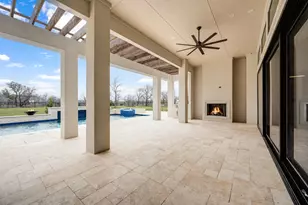 10621 Arrowhead Pt Dr, Fort Worth, TX 76179 - Photo 37