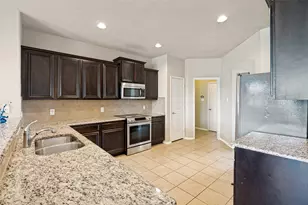 1305 Lone Pine Dr, Little Elm, TX 75068 - Photo 9