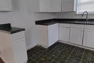 2413 Royal Dr, Garland, TX 75041 - Photo 21