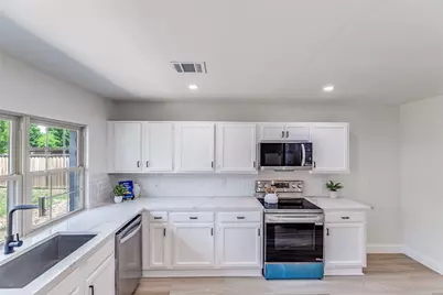 1505 Rocky Cove Circle, Plano, TX 75023 - Photo 15