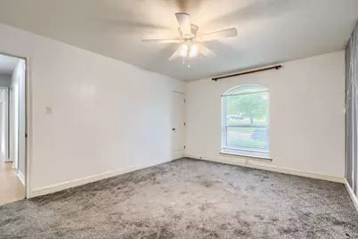8821 Glen Hollow Drive, Fort Worth, TX 76179 - Photo 25