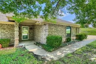 8821 Glen Hollow Dr, Fort Worth, TX 76179 - Photo 1