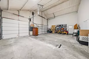 372 County Rd 2547, Meridian, TX 76665 - Photo 15
