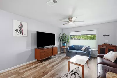 5421 Susan Lee Lane, North Richland Hills, TX 76180 - Photo 5