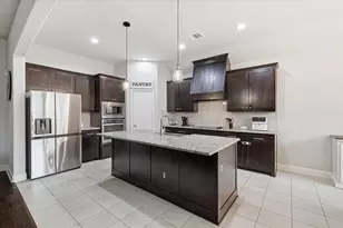 4013 Orchard Park Ln, Midlothian, TX 76065 - Photo 11