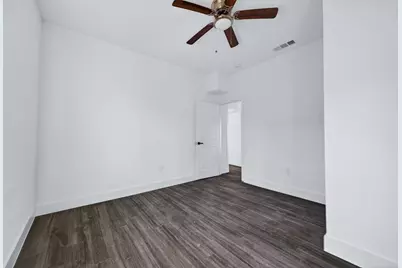 710 E Lamar Street, Sherman, TX 75090 - Photo 15