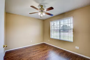 7000 Sylvan Meadows Dr, Fort Worth, TX 76120 - Photo 19