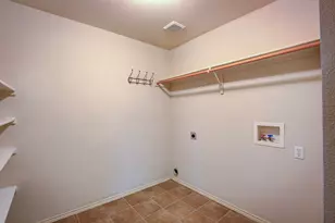 7000 Sylvan Meadows Dr, Fort Worth, TX 76120 - Photo 23