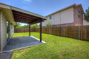 7000 Sylvan Meadows Dr, Fort Worth, TX 76120 - Photo 33
