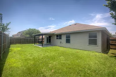 7000 Sylvan Meadows Drive, Fort Worth, TX 76120 - Photo 35