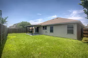 7000 Sylvan Meadows Dr, Fort Worth, TX 76120 - Photo 35