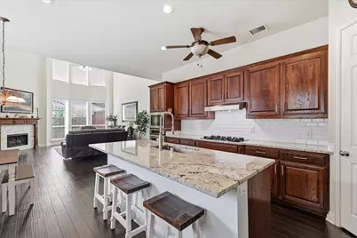 6709 Weatherstone Drive, Plano, TX 75024 - Photo 5