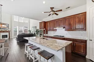 6709 Weatherstone Dr, Plano, TX 75024 - Photo 5