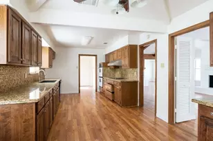 2013 Campbell Pkwy, Richardson, TX 75082 - Photo 11