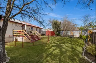 117 Reading Ave N, Kerrville, TX 78010 - Photo 19