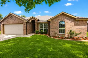 1010 Mediterranean Ave, Midlothian, TX 76065 - Photo 5