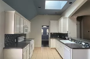 8117 Still Springs Dr, Plano, TX 75025 - Photo 11